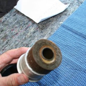 aufgeschnittener Benzinfilter