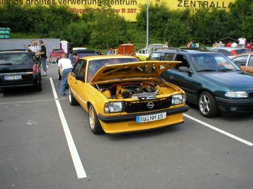 Ascona B Limousine