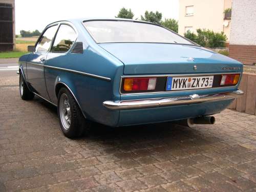 C-Coupe "monzablau"
