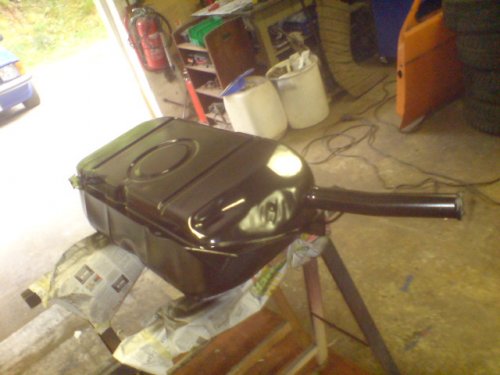 Tank fast fertig